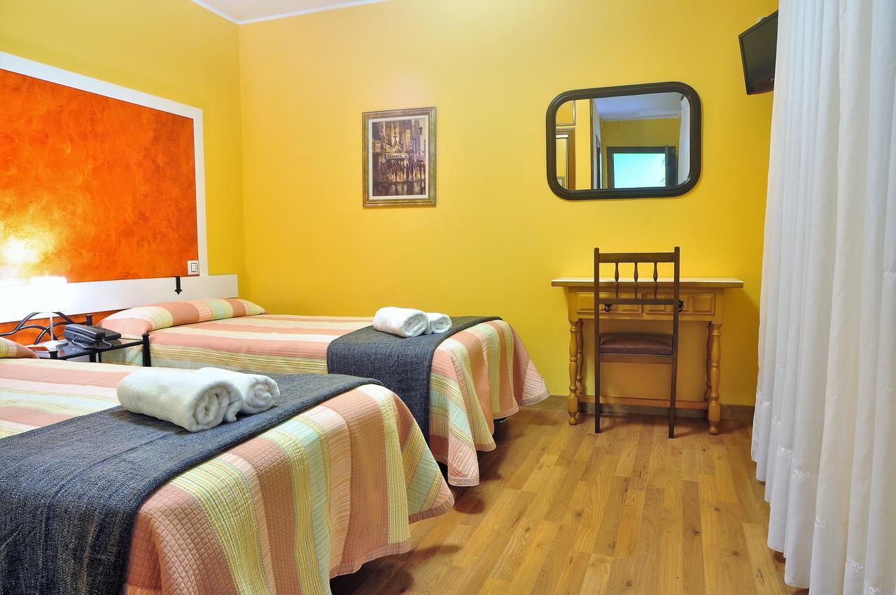 Hostal Europa San Roque del Acebal Kültér fotó